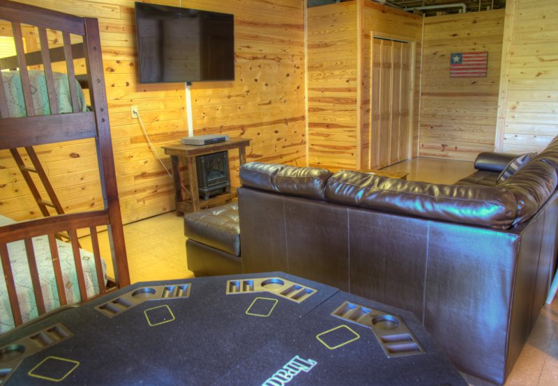 Bear Path | Dog Friendly 3 Bdr Cabin Rental near Helen and Sautee Nacoochee